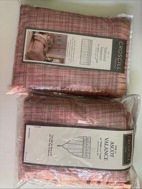 Croscill Pink Woven Ascot Valance Set